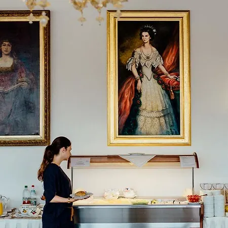 Hotell Wilder Mann 4*