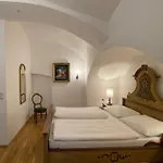 Wilder Mann Otel